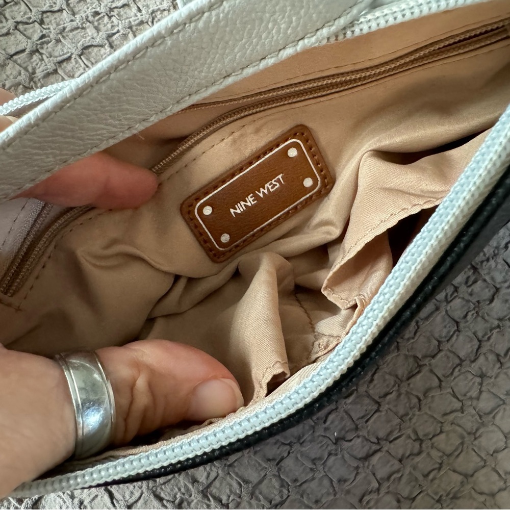 Bundle 3 for $10. Nine West crossbody grey, black&silver toned hardware NWOT - Picture 6 of 11
